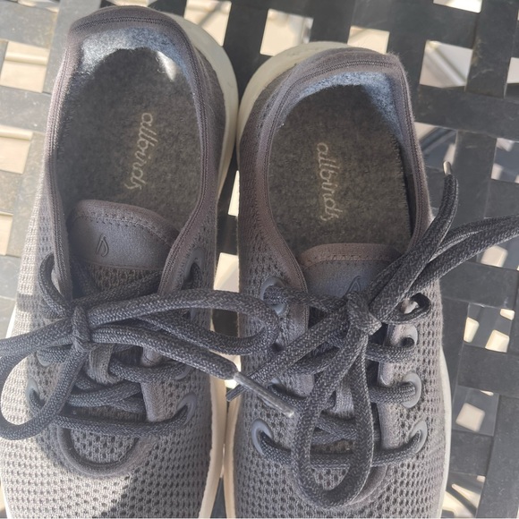 Allbirds Women’s Tree Runners - Picture 5 of 7
